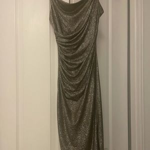 Le château metallic dress